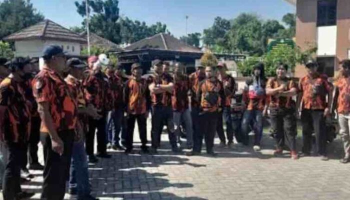 Puluhan Anggota Pemuda Pancasila Geruduk PN Kraksaan, Putusan Praperadilan Ditolak