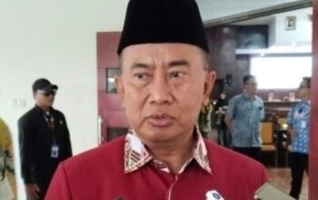 Sekda Ugas Irwanto Jawab Sorotan Fraksi DPRD Soal LPj APBD 2025, Ungkap Penjelasan Pemkab Probolinggo