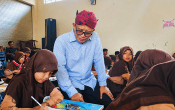 BPRS Bhakti Sumekar Perkuat Literasi Keuangan Pelajar Lewat SimPel Digital Berbasis QRIS