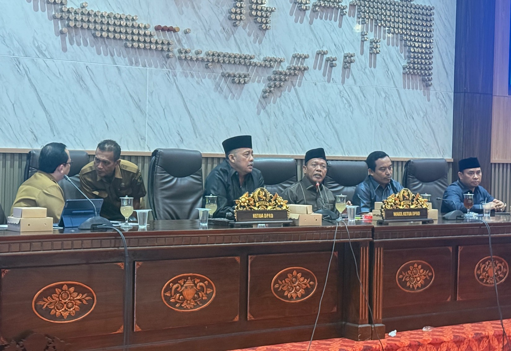 Mosi Tidak Percaya DPRD ke Sekda Berujung Penundaan Pembahasan KUA-PPAS 2027
