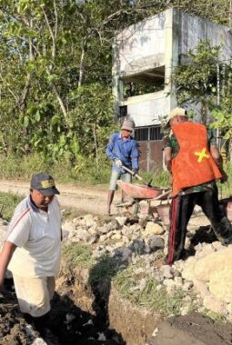 Tim KMB Turun Evaluasi Proyek Irigasi HIPPA Agil Jaya di Sampang