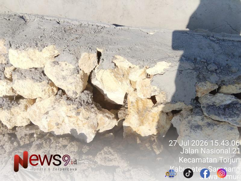 FOTO: Pasangan batu tanpa mortar di sisi luar sebelah barat yang di kelolah P3A Plakaran Hijau Senin, (27/7). @by_News9.id