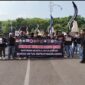 FOTO: Gabungan jurnalis Kabupaten Sampang dalam aksi. @by_News9.id