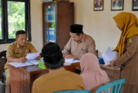 FOTO: (ilustrasi) Perangkat desa berinisial NHD yang diketahui menjabat sebagai Kepala SDI di Kecamatan Talango. @by_News9.id