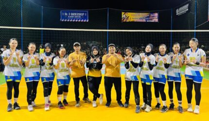 Tak Lazim, Pemain Yunior Jadi Kapten Tim Putri Arya Wiraraja Unija Hingga Lolos ke Semifinal PBVSI Cup I 2026