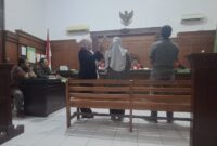 FOTO: Sidang gugatan pekerja dalam perselisihan hubungan industrial. @by_News9.id