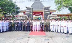 Bupati Madiun Pimpin Upacara HUT ke-81 Kemerdekaan RI di Alun-Alun Reksogati Caruban