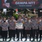 FOTO: Kapolresta Sumenep Kombes Pol Ariek Indra Sentanu, S.H., S.I.K., M.H., saat memimpin penyerahan bantuan untuk korban gempa NTT. @by_News9.id