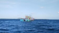 FOTO: Kapal purse seine yang melakukan aktivitas penangkapan ikan di sekitar wilayah rumpon. @by_News9.id