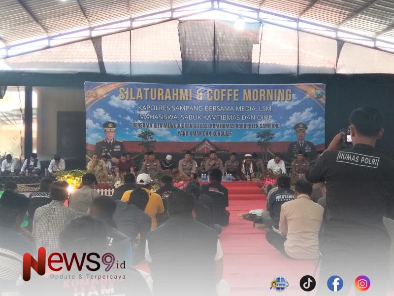 Kapolres Sampang AKBP Anang Hardiyanto dalam forum Coffee Morning. @by_News9.id 