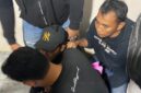 FOTO: Polisi saat mengamankan terduga pelaku pria berinisial A.S.  @by_News9.id
