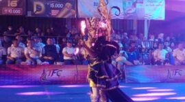 FOTO: Salah satu warisan budaya yang ditampilkan di Tambelangan Fashion Carnival (TFC) ke-6. @by_News9.id