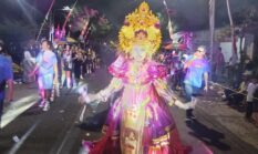 Ribuan Warga Padati Karnaval Genteng, 15 Grup Pawai Budaya Nusantara Meriahkan HUT RI ke-81
