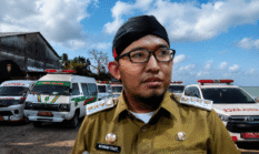 Bupati Fauzi Kerahkan Seluruh OPD Tangani Korban KMP Mutiara Sentosa 2