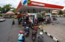 FOTO: (ilustrasi) Antrean di salah satu SPBU di wilayah Kab. Lumajang.@by_News9.id