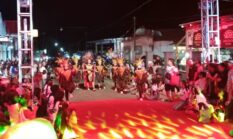 Sinergi Polsek, Koramil dan Linmas Kawal Pawai Budaya HUT ke-81 Desa Taman Sari