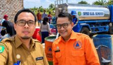 FOTO: Kepala Pelaksana (Kalaksa) BPBD Sumenep, Kamiluddin,  (kiri) bersama Kabid Pencegahan dan Kesiapsiagaan BPBD Sumenep, Moh. Ilyas, (kanan). @by_News9.id