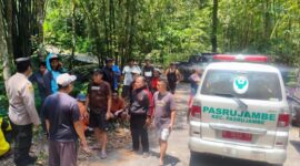 FOTO: Korban saat di evakuasi dari TKP. @by_News9.id