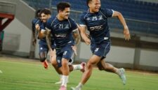 FOTO: Laskar Sape Kerrab pada sesi latihan menjelang laga melawan Persijap Jepara. @by_News9.id