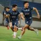 FOTO: Laskar Sape Kerrab pada sesi latihan menjelang laga melawan Persijap Jepara. @by_News9.id