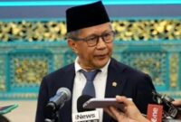 FOTO: Rocky Gerung, usai dilantik Wantimpres oleh Presiden Prabowo Subianto di Istana Negara. @by_News9.id