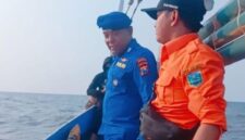 FOTO: Tim gabungan terdiri atas personel Satpolairud, BPBD Kabupaten Probolinggo. @by_News9.id