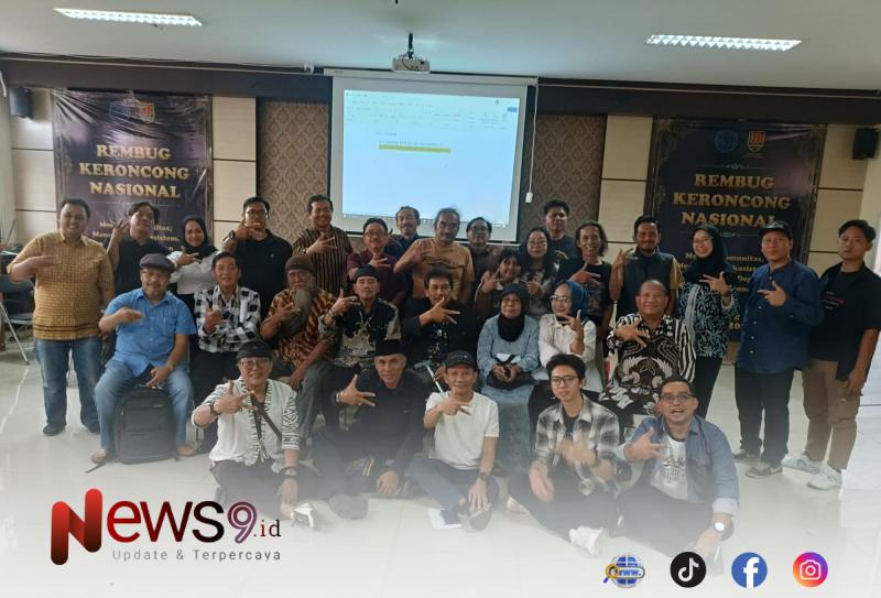 FOTO: Para pegiat, praktisi, akademisi, pengamat, serta tokoh keroncong dari berbagai daerah di Indonesia. @by_News9.id