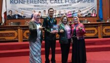 FOTO: Dr. Zein, dan para penulis lainnya pada peluncuran buku Strategi Menyusun Gugatan di Era Digital. @by_News9.id