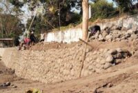FOTO: Lokasi Pembangunan Tembok Penahan Tanah (TPT). @by_News9.id