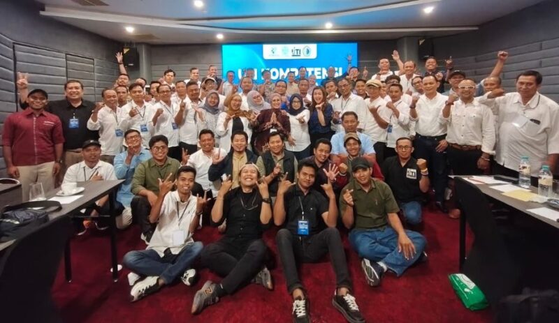 FOTO: Para peserta mengikuti pengujian sesuai jenjang kompetensi Muda, Madya, dan Utama. @by_News9.id
