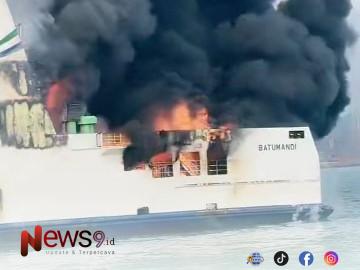 FOTO: Kondisi Kapal Motor Penyeberangan (KMP) Batumandi. @by_News9.id