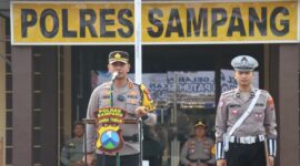 FOTO: Kapolres Sampang AKBP Anang Hardiyanto saat memimpin Apel. @by_News9.id