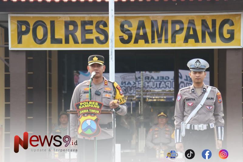 FOTO: Kapolres Sampang AKBP Anang Hardiyanto saat memimpin Apel. @by_News9.id