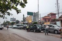 FOTO: Kawasan Antrian kendaraan dan  ensiden Perkelahian dan pemukulan. @by_News9.id