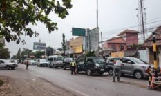 Penjaga Palang Berkelahi dengan Sopir Travel di Jembatan Pajarakan, Diduga Dipicu Permintaan Uang