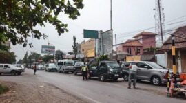 FOTO: Kawasan Antrian kendaraan dan  ensiden Perkelahian dan pemukulan. @by_News9.id