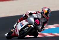 FOTO: Veda Ega Pratama finis posisi 11 di Moto3 Jepang 2026 setelah memulai balapan dari urutan 18. @by_News9.id